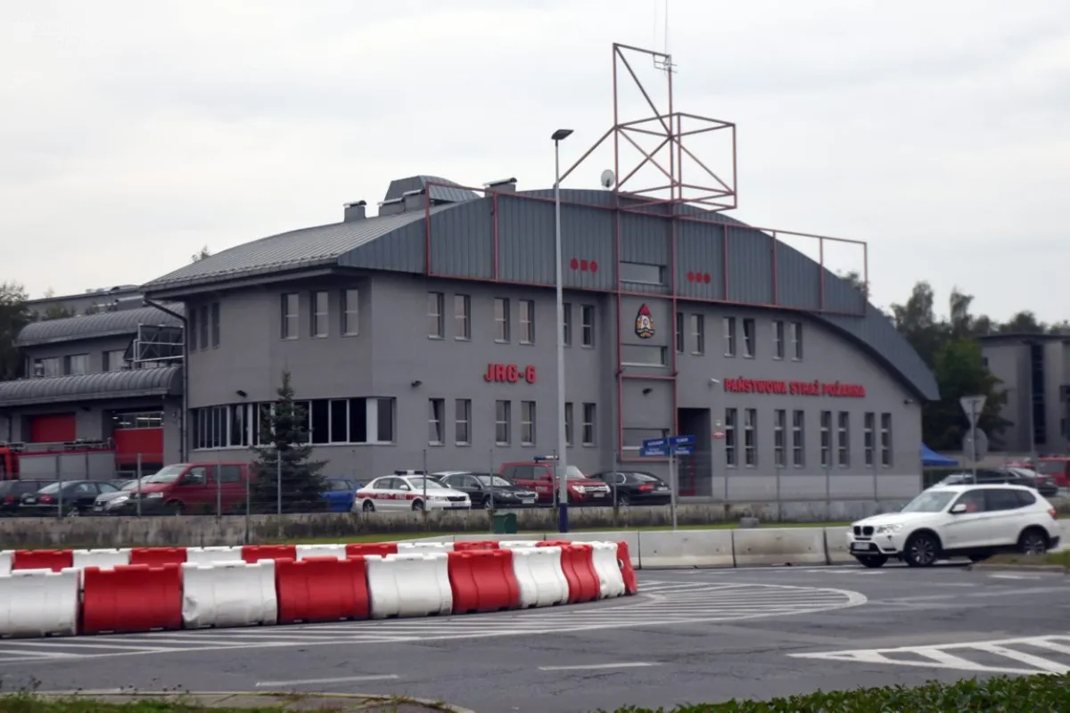 Komendat miejski straży pożarnej w Krakowie po ponad 30 latach pracy kończy swoją służbę