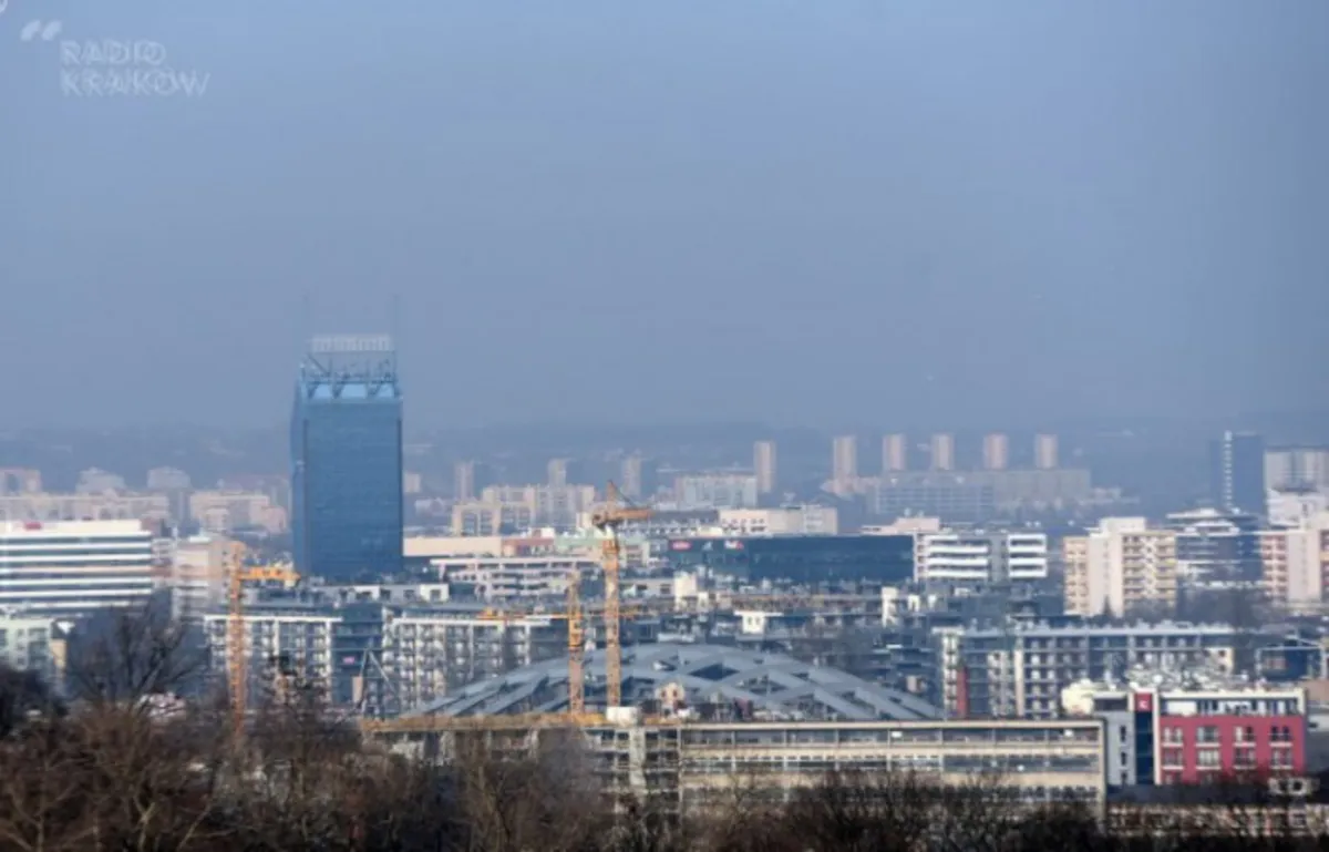 Małopolskę przykryła czapa smogu. Dobrze jest tylko na południu regionu