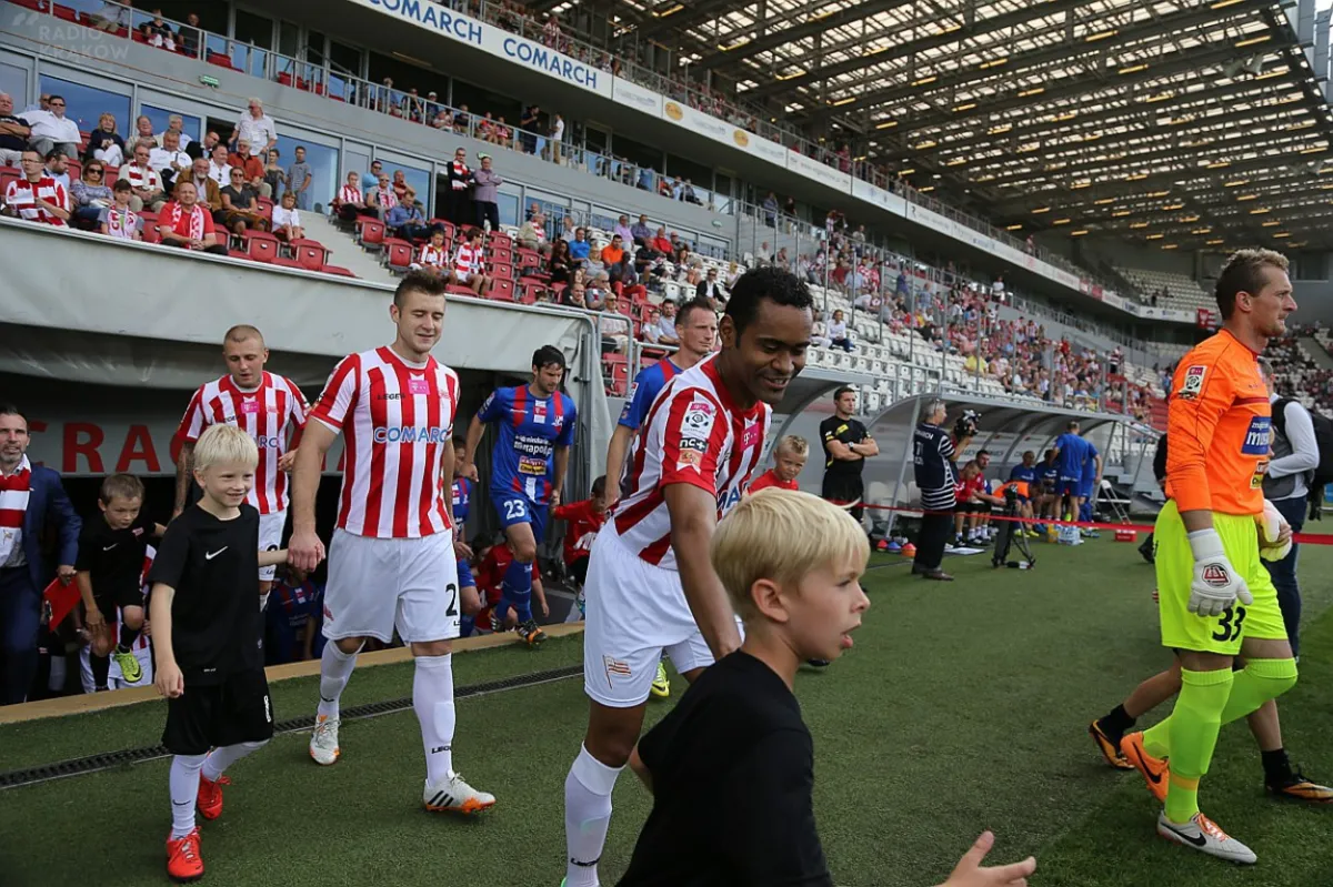 Ekstraklasa piłkarska – Cracovia porządkuje kadrę