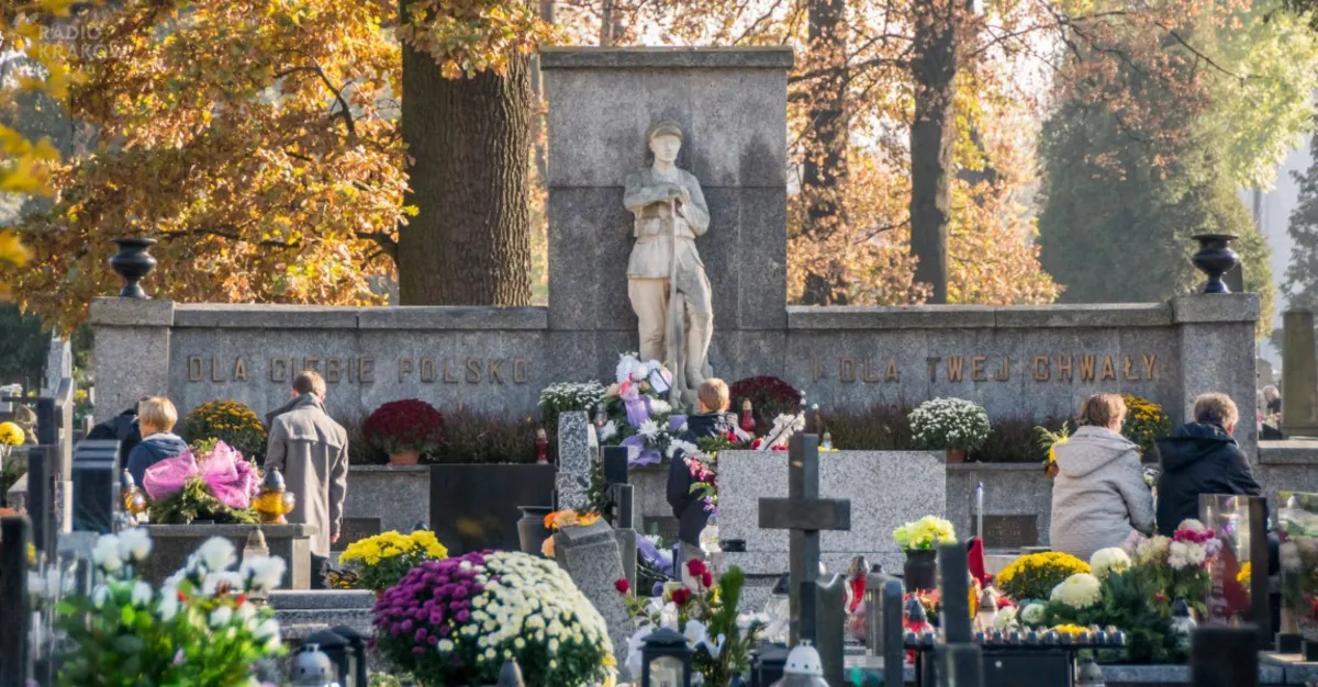 Zmiana organizacji ruchu przy sądeckich cmentarzach już od czwartku
