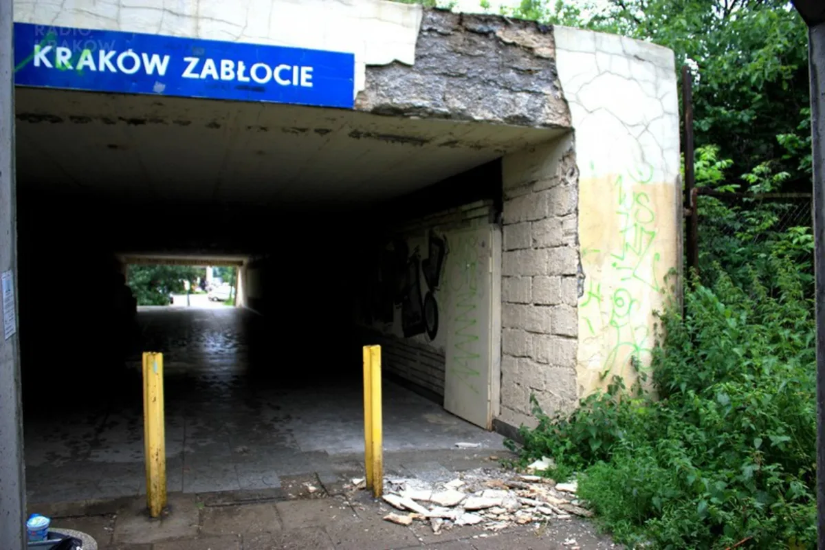 Przejście pod torami na stacji Kraków-Zabłocie