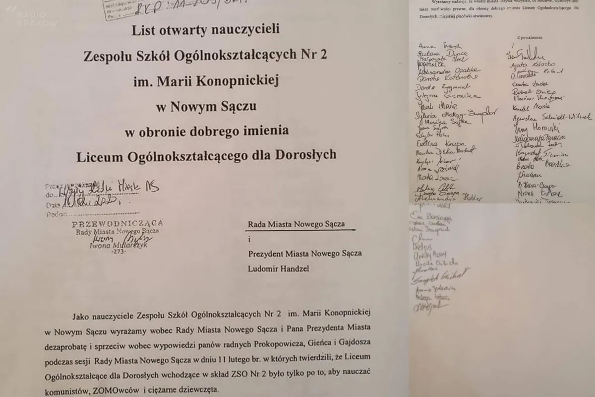 „Szkoła uczyła komunistów, ZOMOwców oraz ciężarne dziewczęta” – oburzające słowa sądeckich radnych