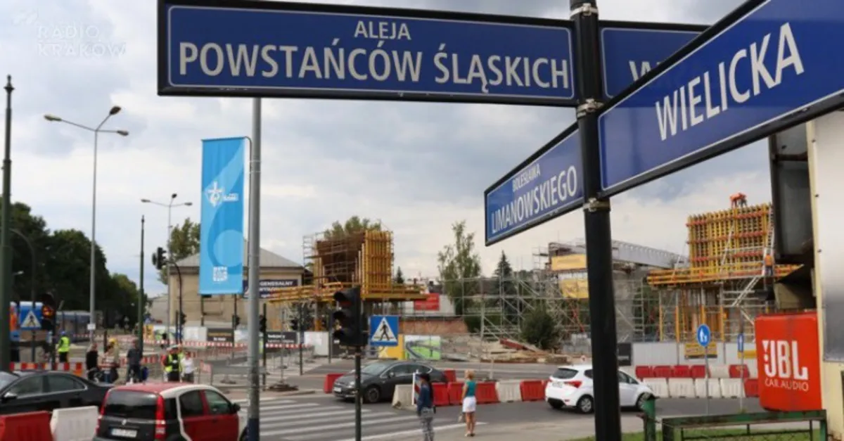 Świąteczny prezent dla krakowskich kierowców. Estakada Obrońców Lwowa jest już przejezdna