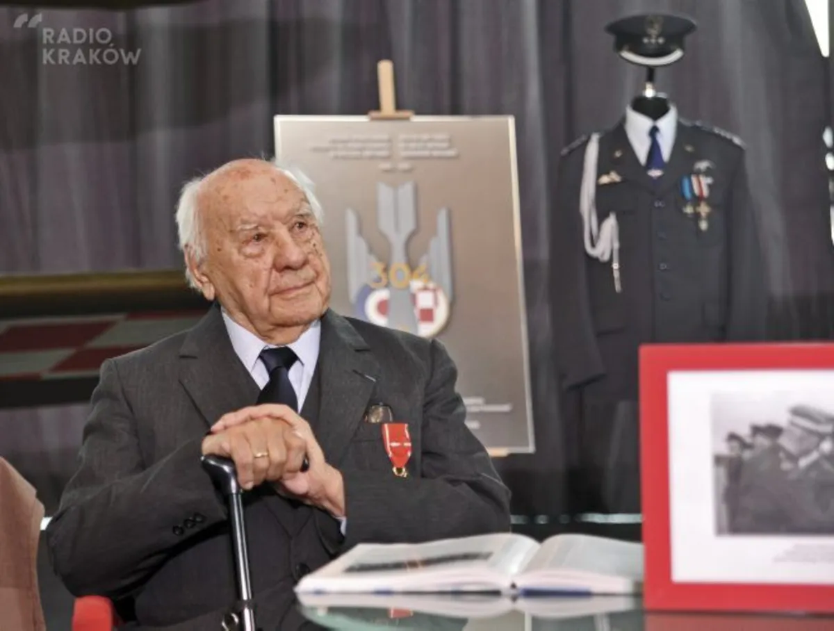 W Krakowie w wieku 100 lat zmarł gen. pilot Ludwik Krempa - nestor polskich sił powietrznych
