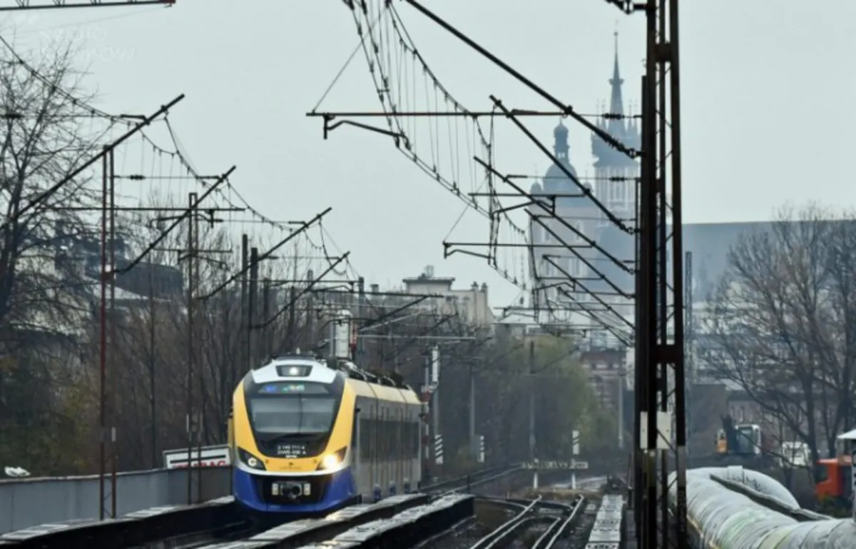 Połowa Polaków nie ma jak dojechać do najbliższego dużego miasta. Jak jest w Małopolsce?