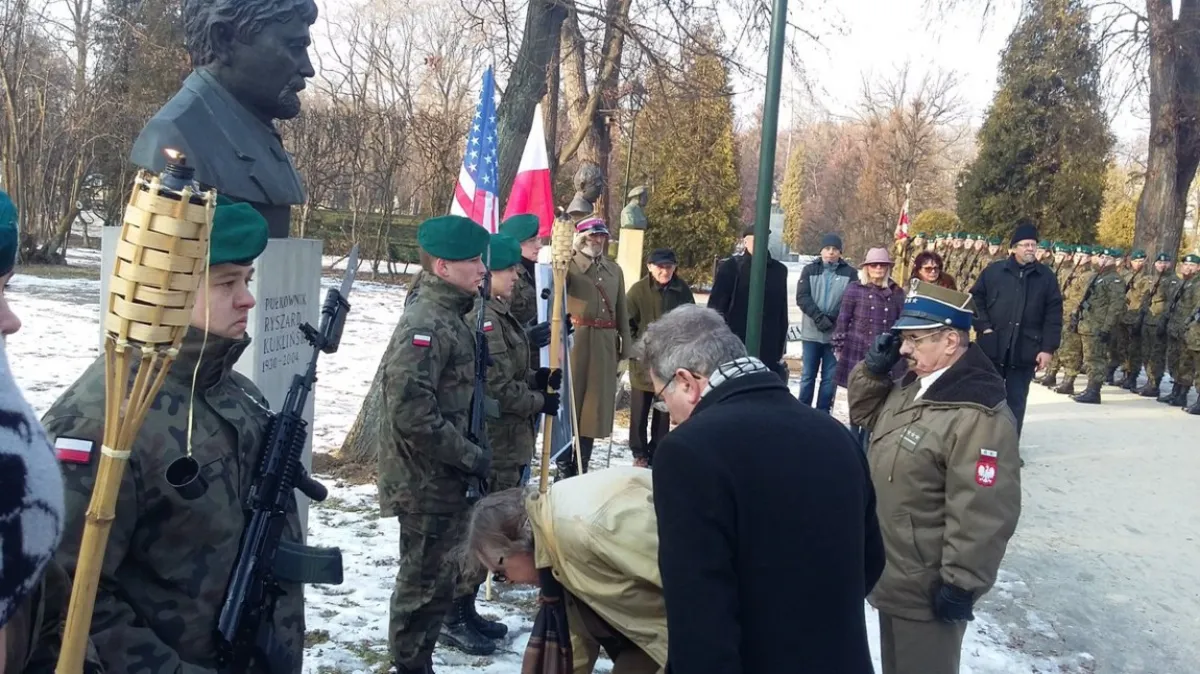 Kraków pamięta o generale Ryszardzie Kuklińskim. Minęło 13 lat od jego śmierci
