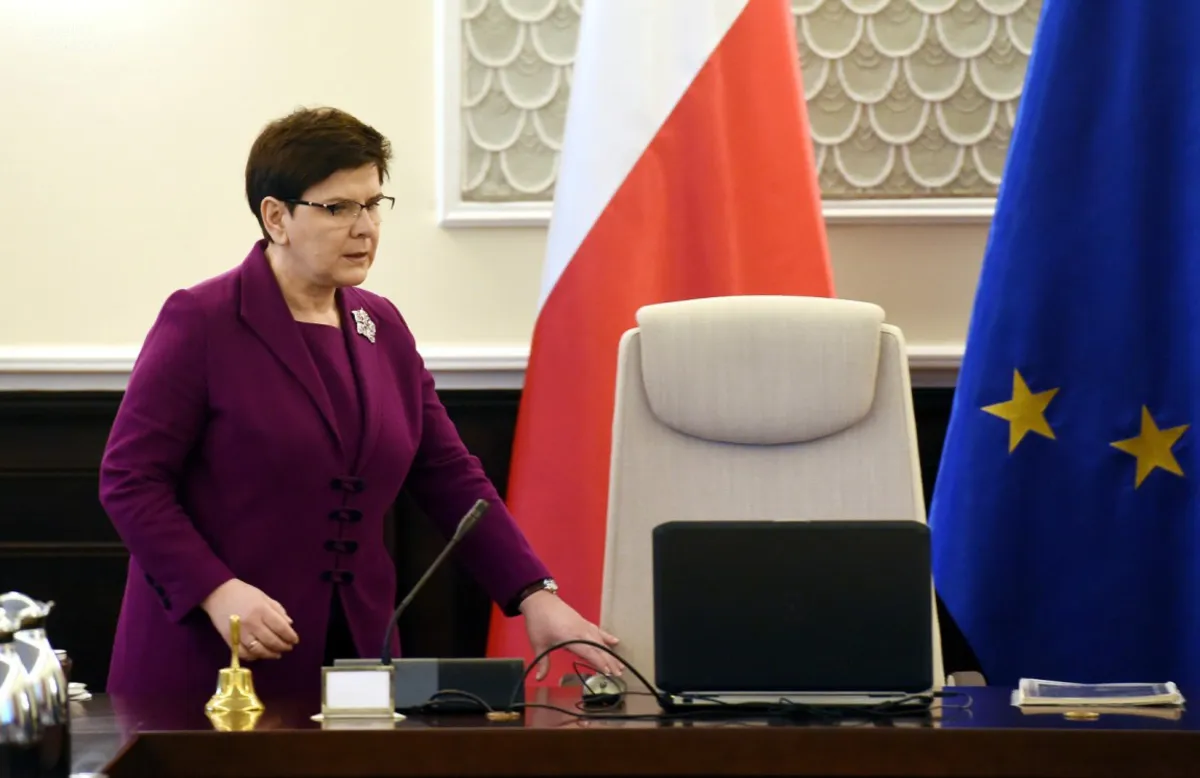 Prokuratura: nie komentujemy informacji medialnych w sprawie wypadku z udziałem premier Beaty Szydło