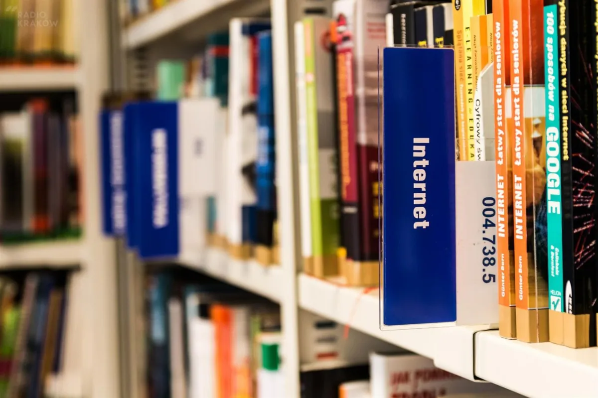 Krakowianie są zadowoleni z miejskich bibliotek, ale...