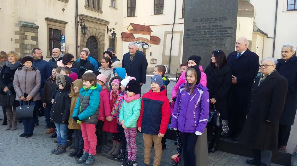 W dniu św. Józefa kwiaty dla Józefa...Dietla. Medale św. Józefa przyznane po raz 15.