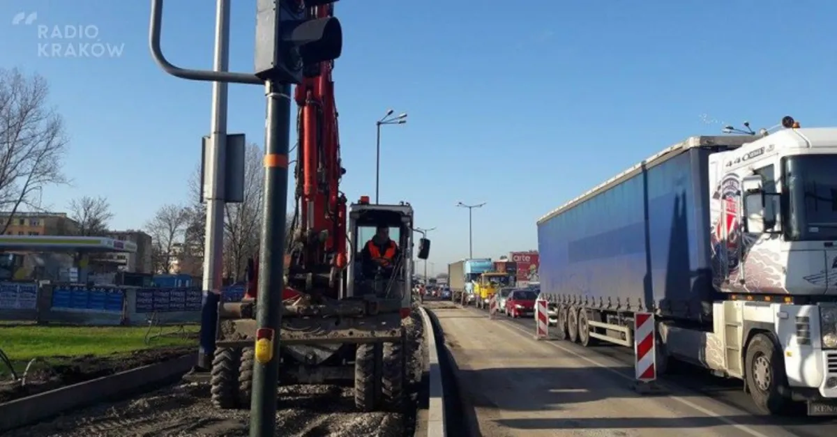 Prywatny inwestor buduje, mieszkańcy stoją w korkach. Da się temu zaradzić?