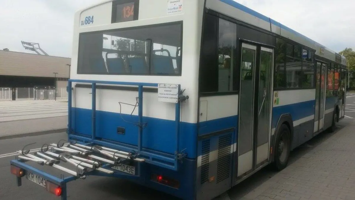 Jadąc autobusem do ZOO pamiętaj o skasowaniu biletu