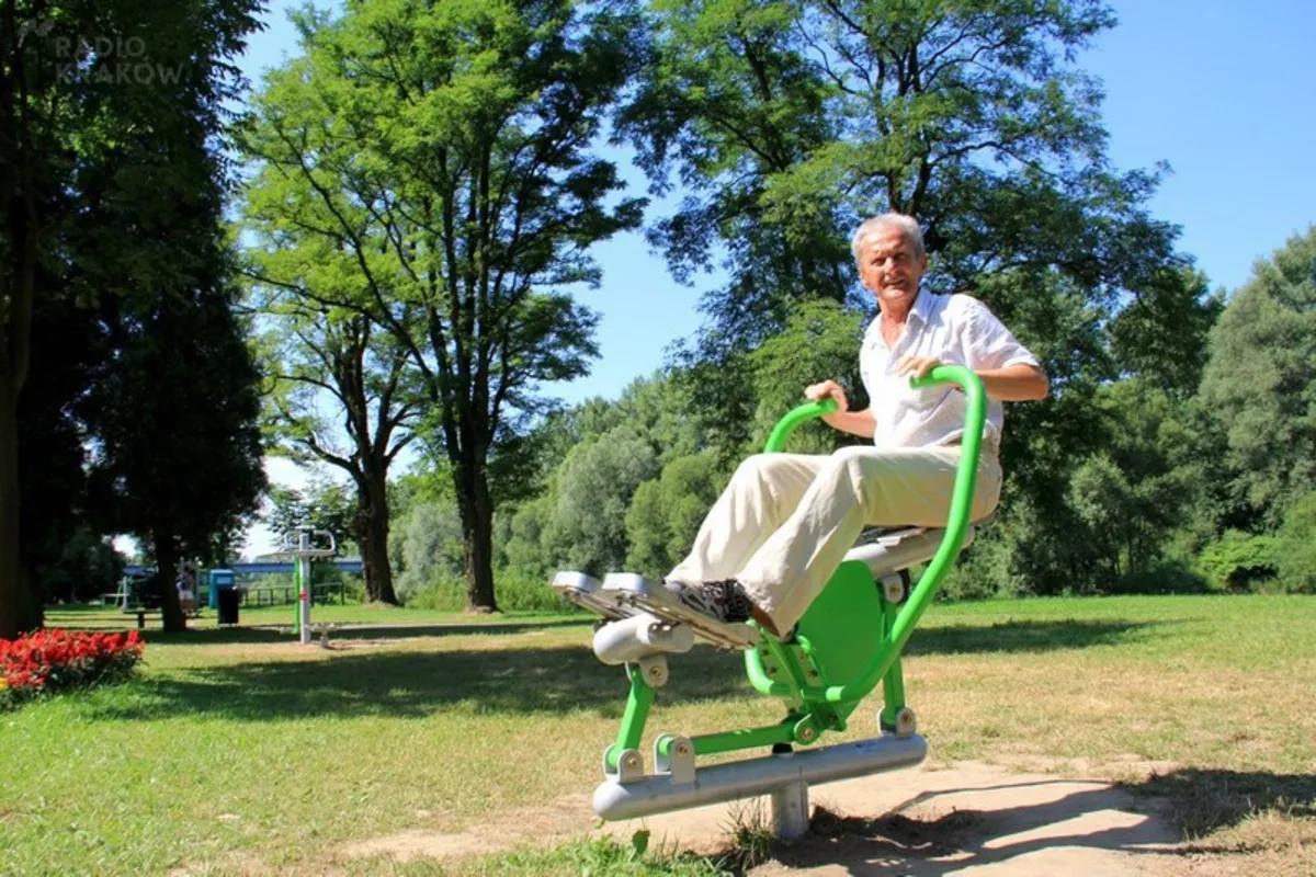 Siłownia pod chmurką