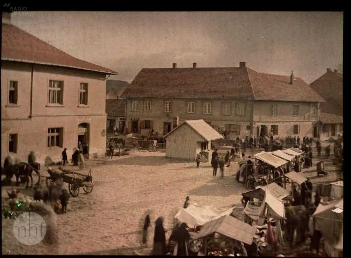 Barwne fotografie sprzed stu lat  na wystawie w Krzeszowicach