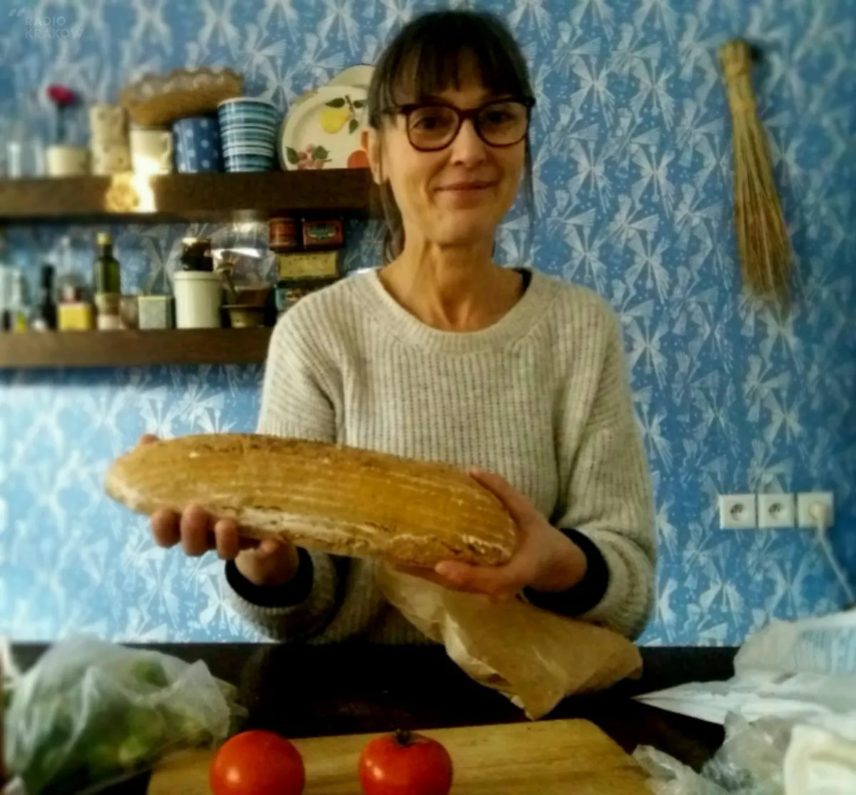 Kuchenne resztki to także jedzenie. Nie wyrzucajmy go!