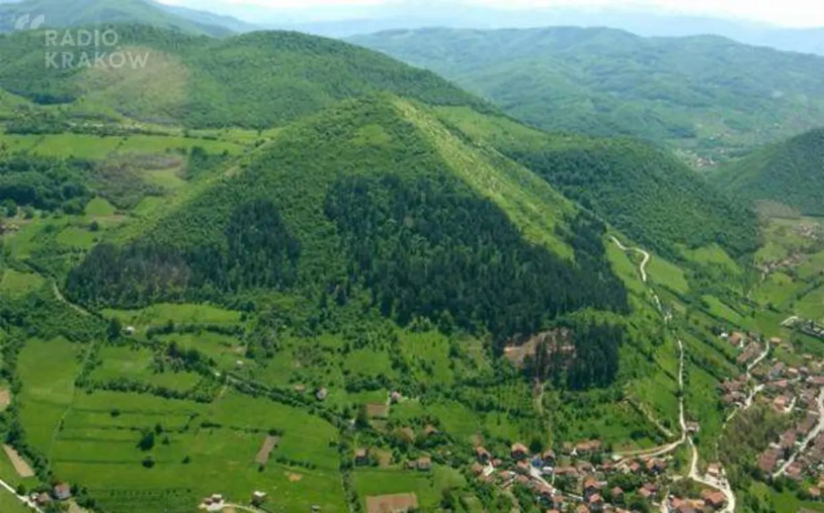 Audycja z 3.08.2018 r. W POSZUKIWANIU KRAINY MU. CZĘŚĆ DRUGA. TAJEMNICZE MONUMENTY