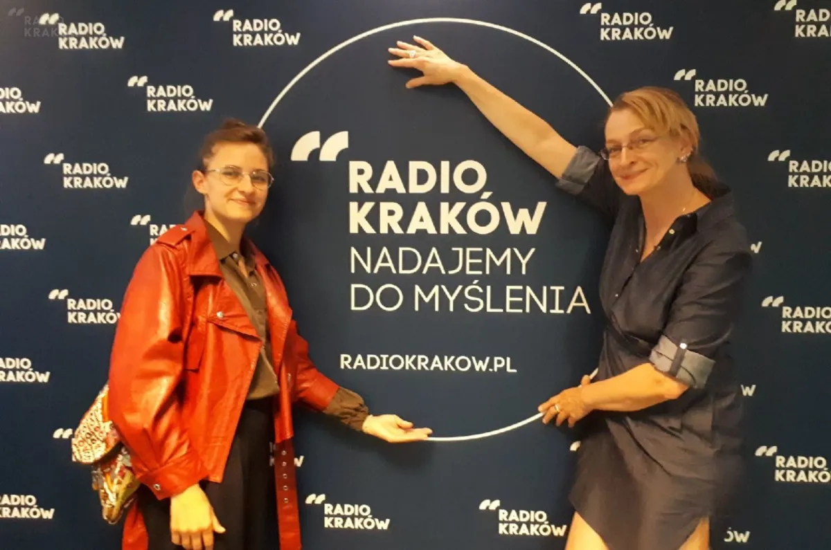 Kwiaty do domu, ale czasem ktoś cierpi- rozmowa z Asią Nawojską