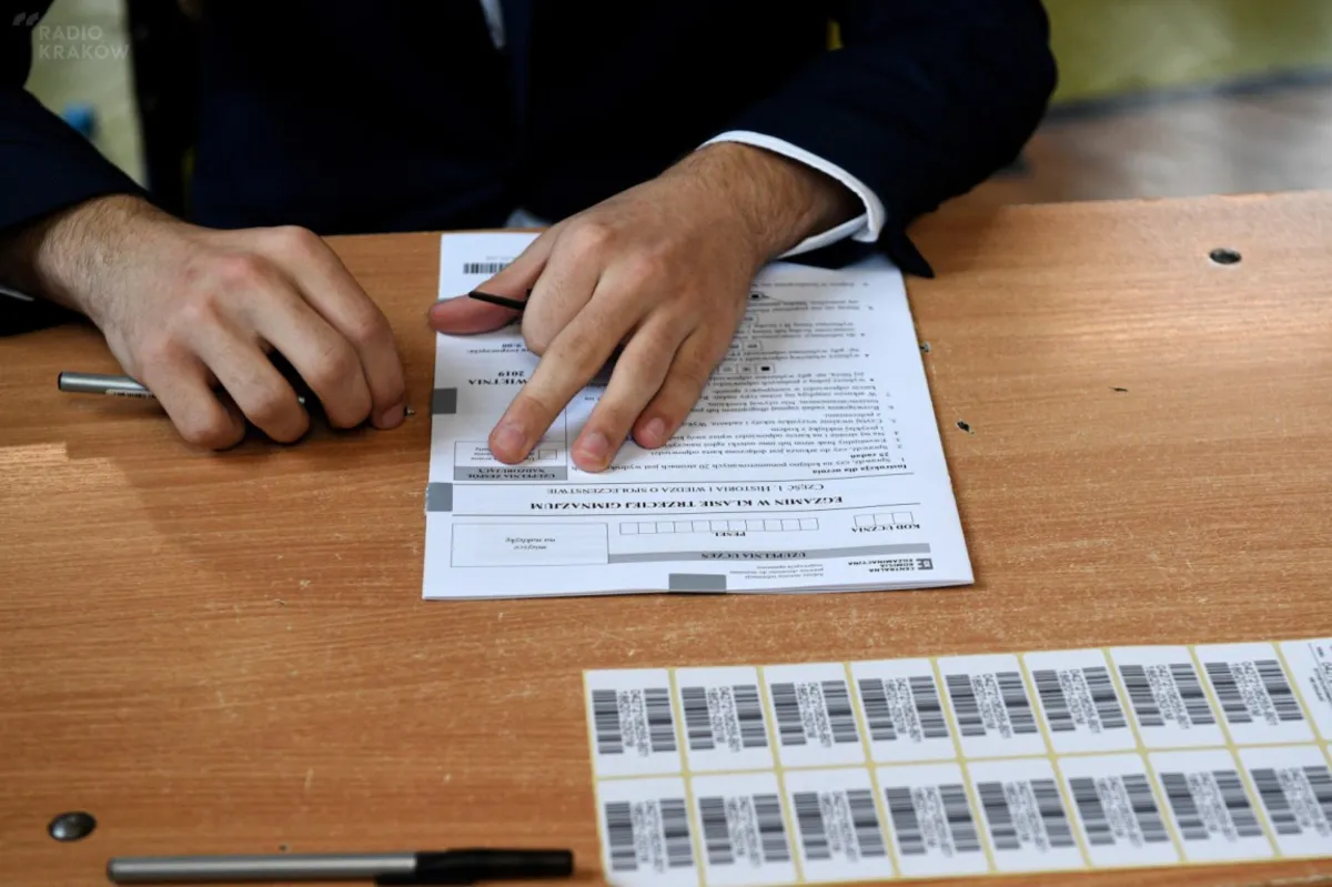 Egzamin gimnazjalny w Małopolsce przebiega bez nieprawidłowości