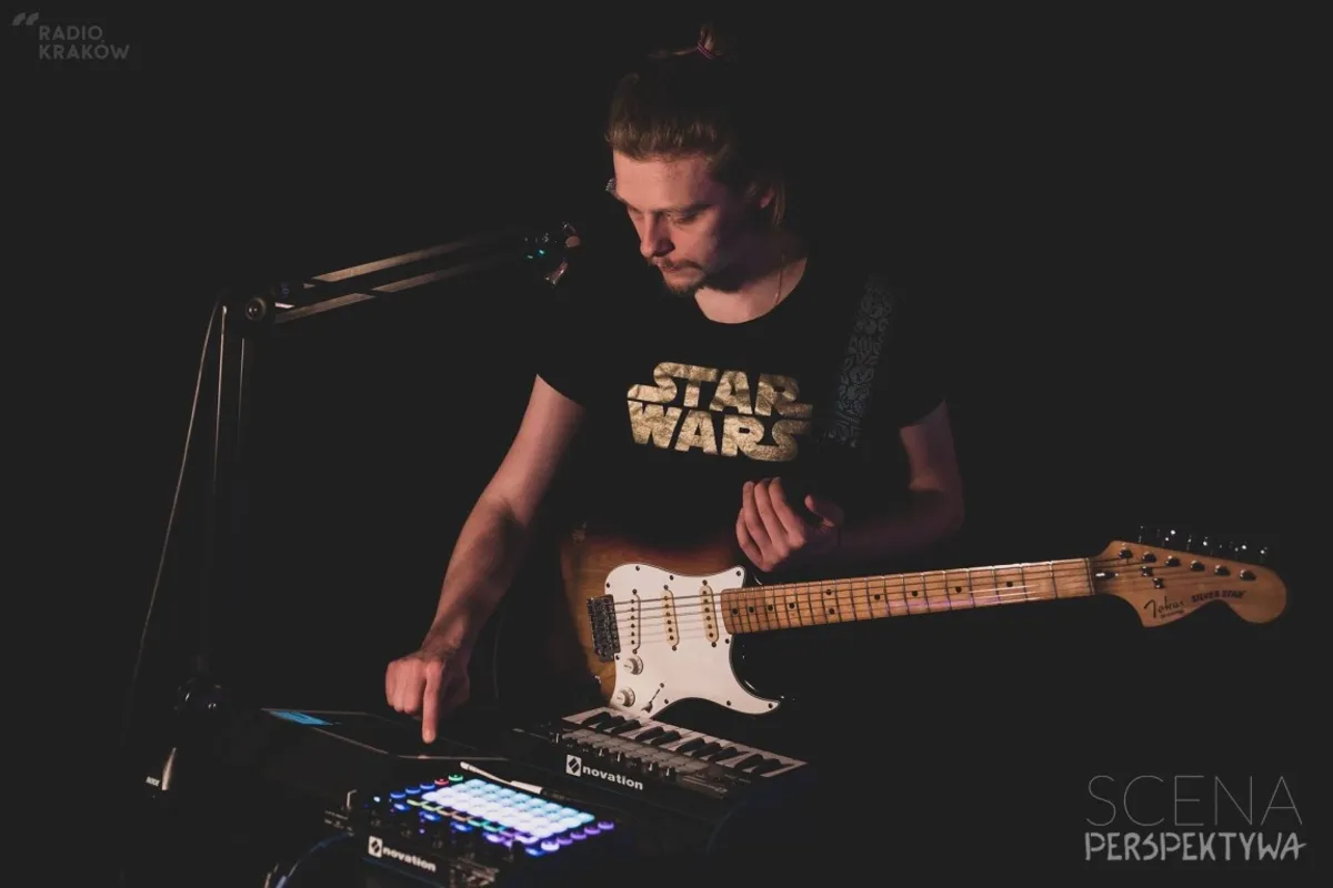 Gitara jest spoko- rozmowa z Matem Czechowiczem.