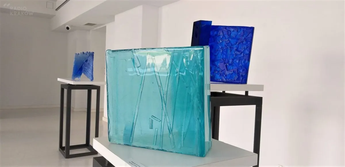 Szklane rzeźby Stanisława Soboty w  Galerii Lipowa 3 