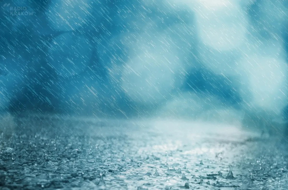 Deszczowa noc, znaczny spadek temperatury