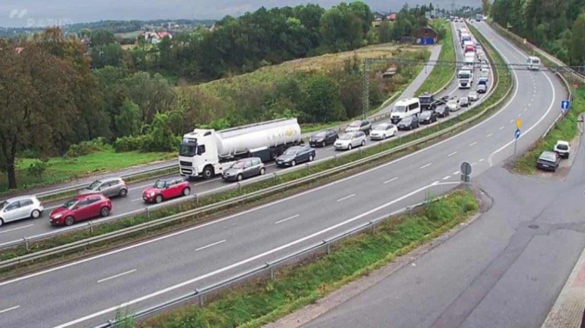 Zakopianka: Pasażer wyskoczył z jadącego samochodu