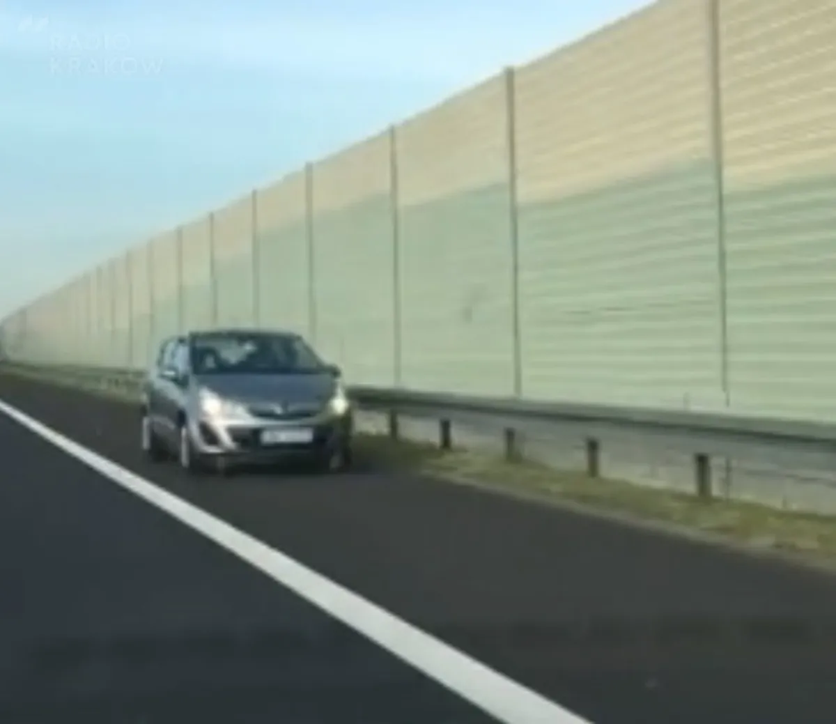 Aż 150 kierowców jechało pod prąd pasem awaryjnym na A4