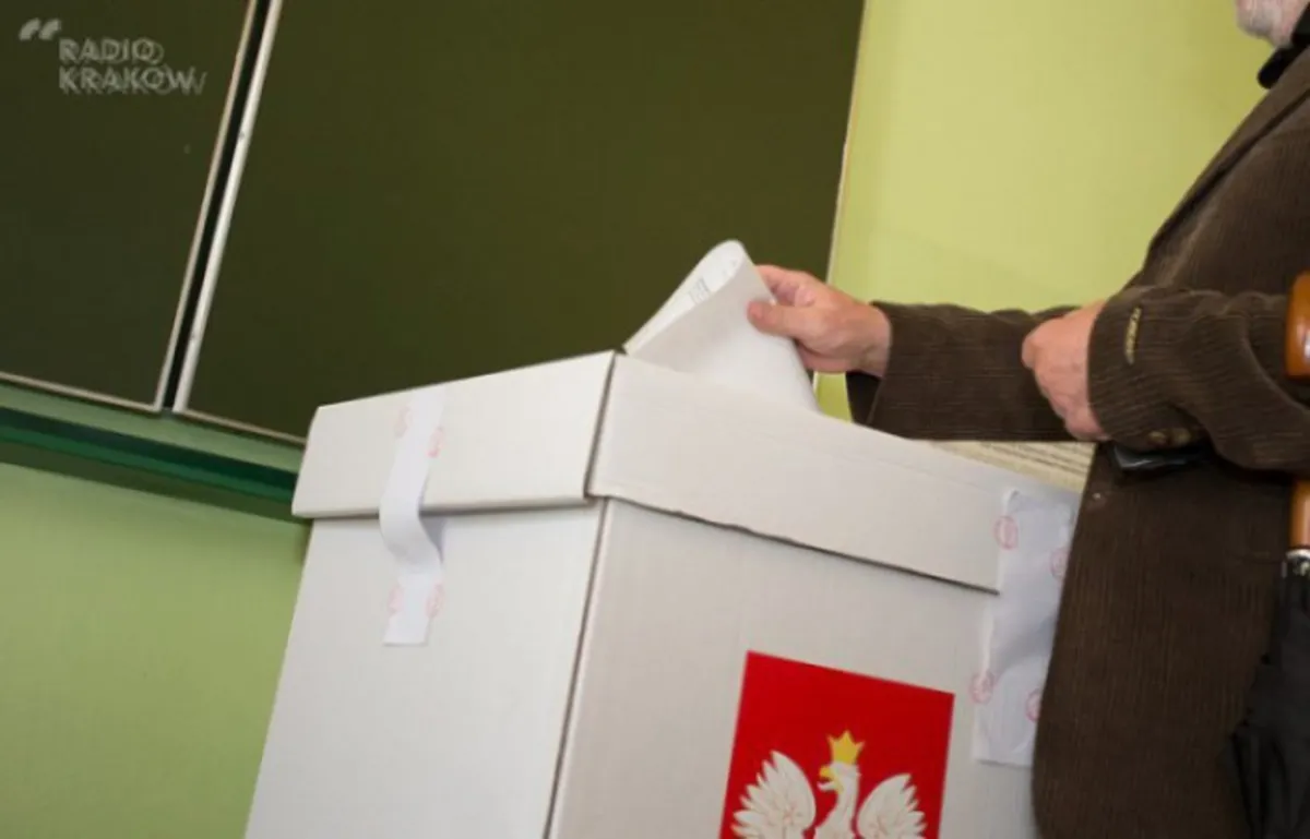 Od północy z piątku na sobotę cisza wyborcza; obowiązuje także w internecie