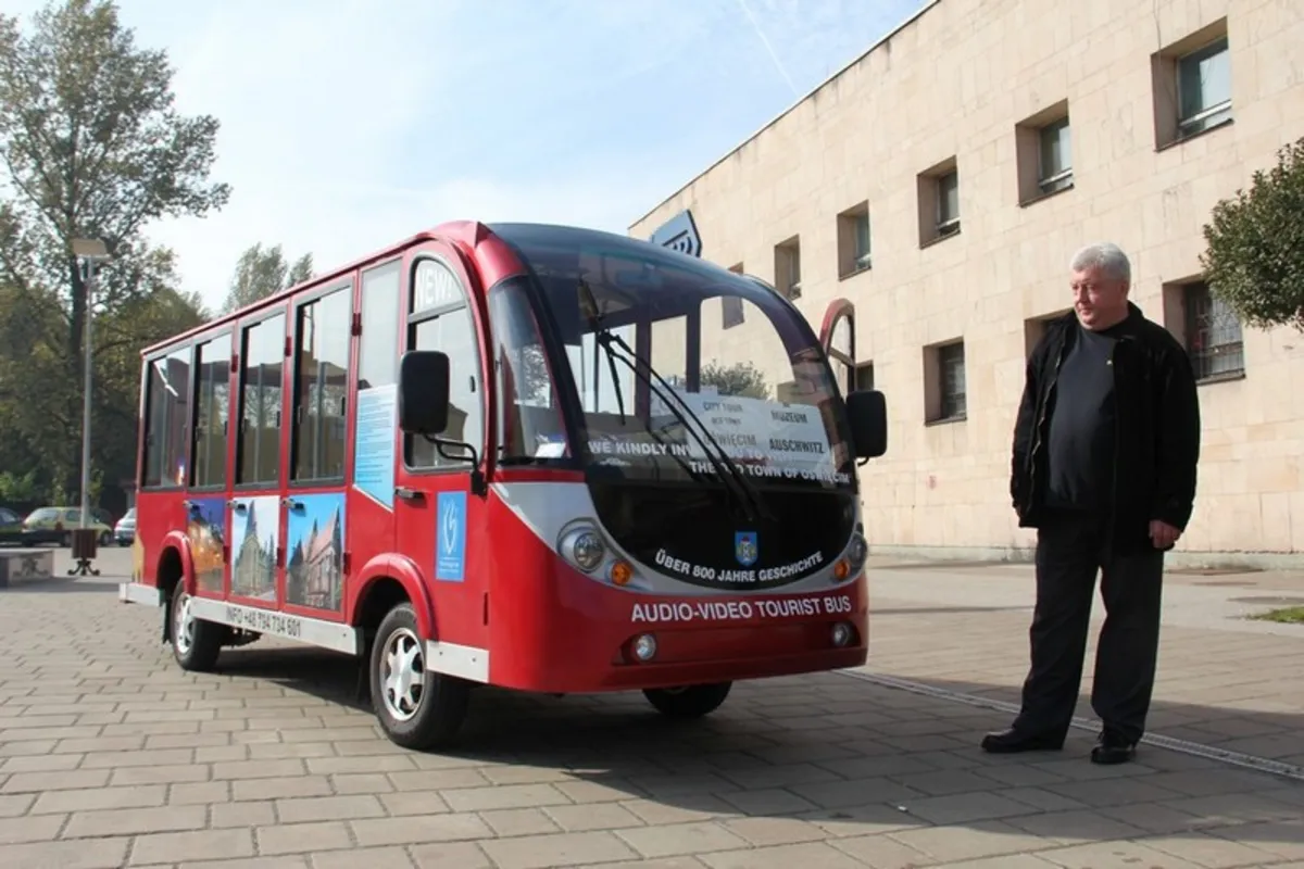 Elektryczny bus turystyczny z Oświęcimia