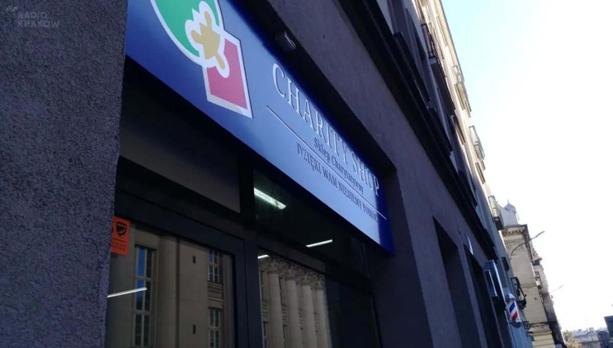 Kupisz prezent i pomożesz. Odwiedź Sklep Charytatywny