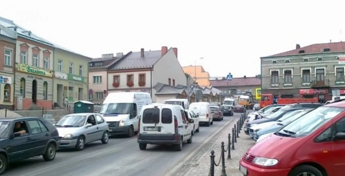 Małopolskie miasta chcą uporządkować reklamowy chaos