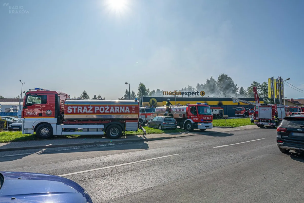 Pożar sklepu z elektroniką na ulicy Węgierskiej w Nowym Sączu