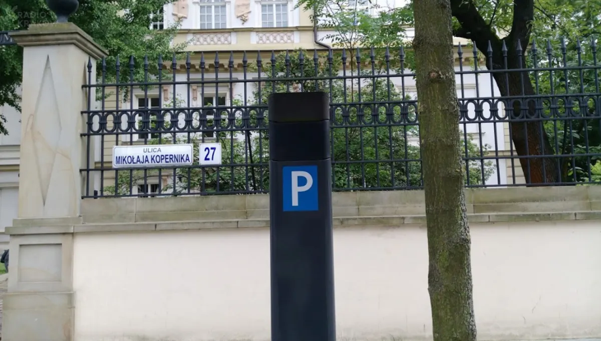 Nowe stawki w Strefie Płatnego Parkowania.  Czy wjeżdżanie samochodem do centrum Krakowa stanie się luksusem?