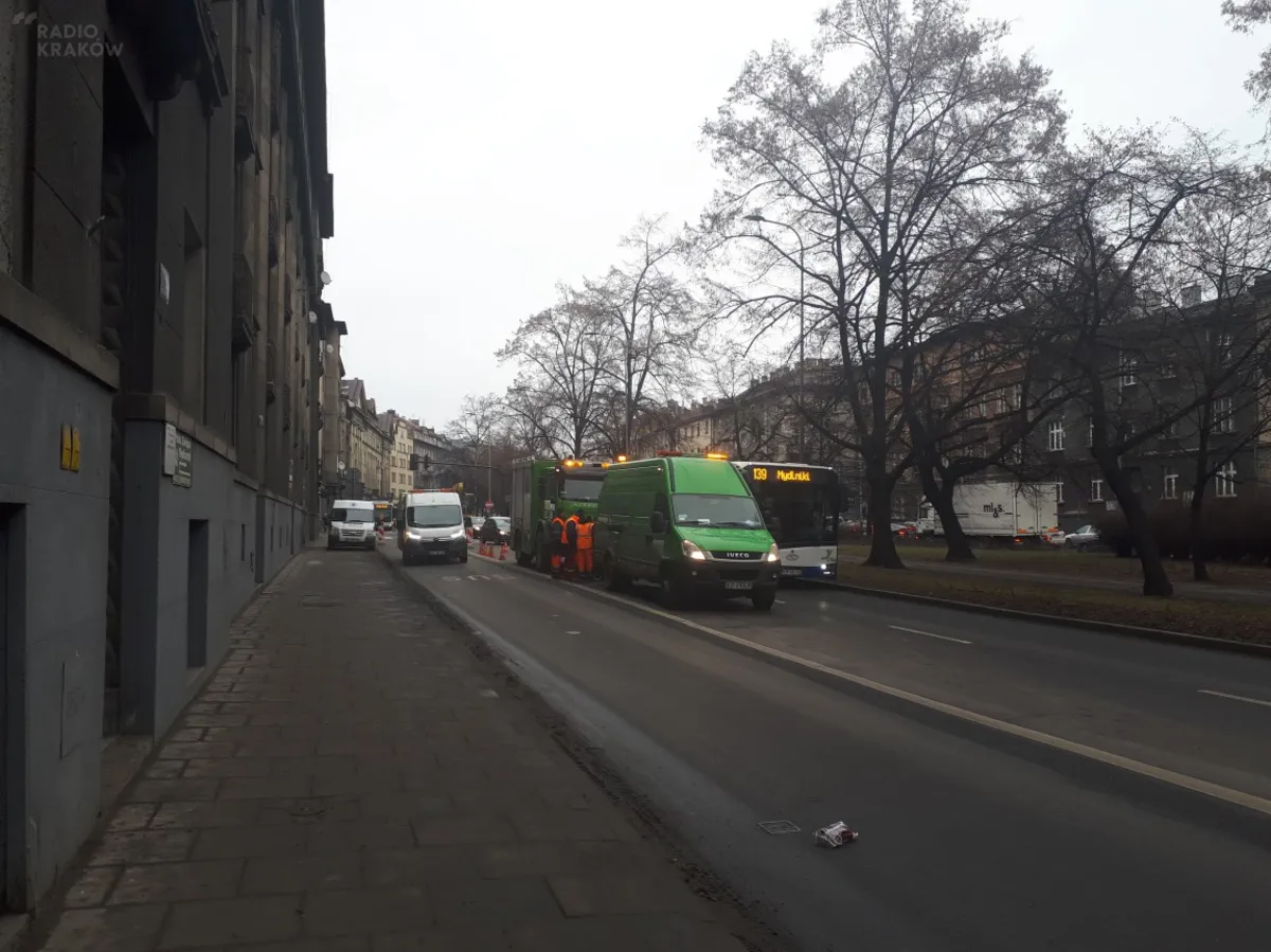 Spore utrudnienia na al. J. Słowackiego z powodu prac kanalizacyjnych