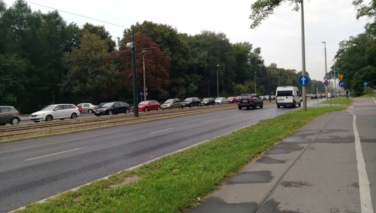 Linia autobusowa do SSE w Czyżynach szybko nie powstanie