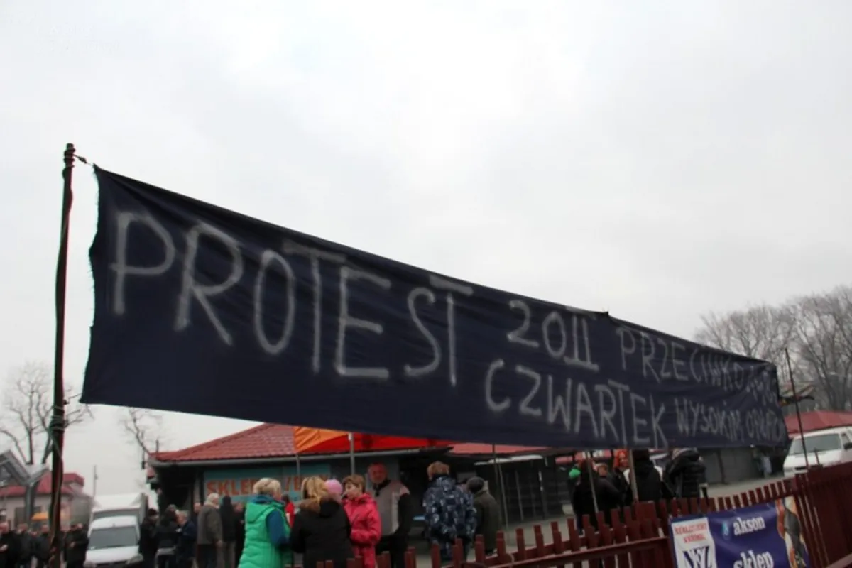 Kupcy z targowiska w Oświęcimiu właśnie rozpoczynają protest