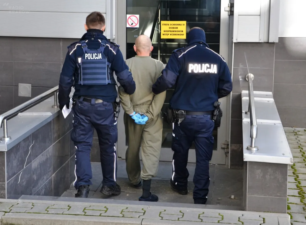 Pobili i okradli swoją ofiarę, a na koniec wrzucili ją do rzeki