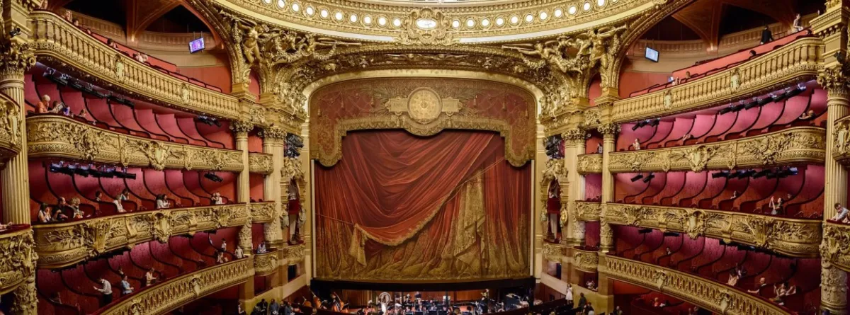 Jak działa teatr? 