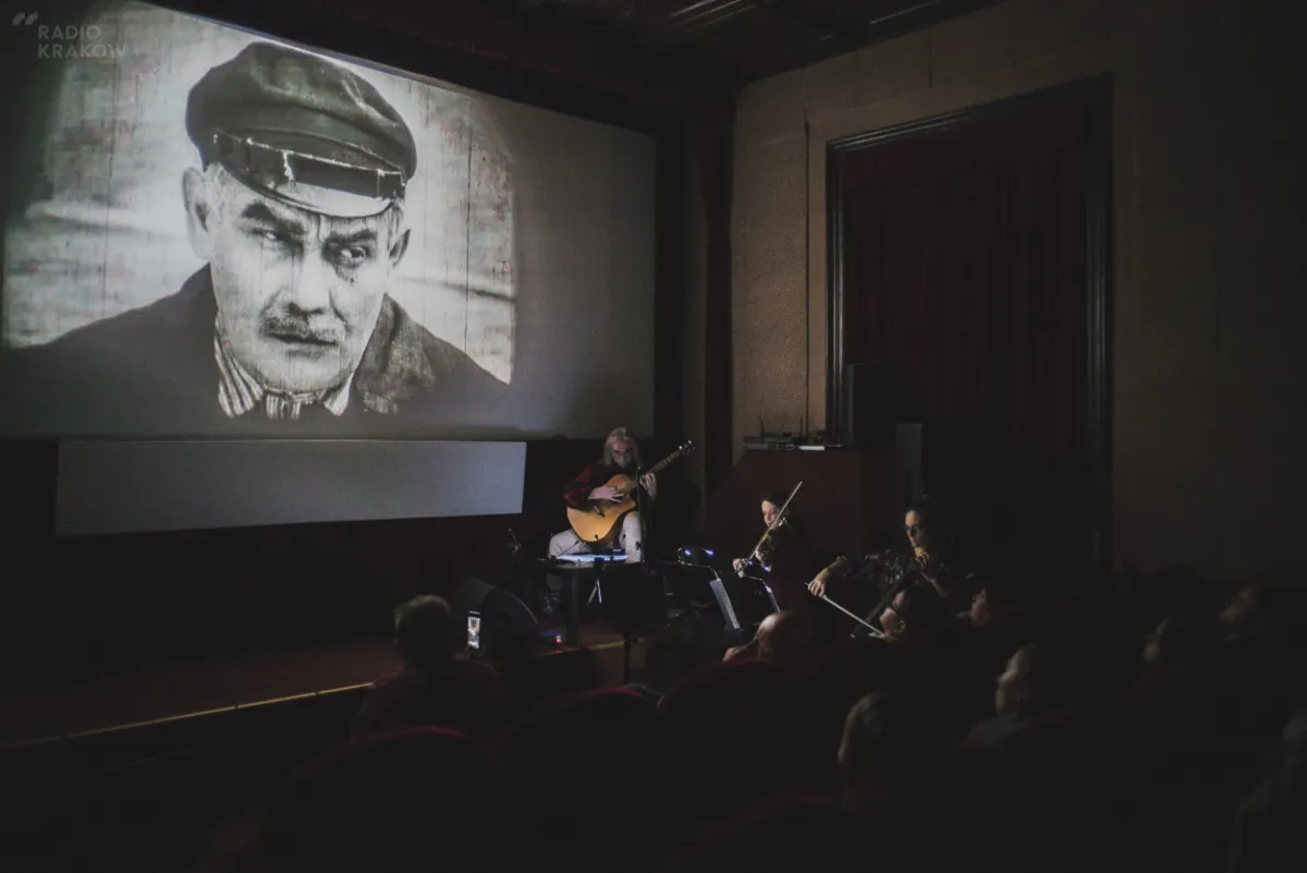Kogo dzisiaj kręci kino nieme?