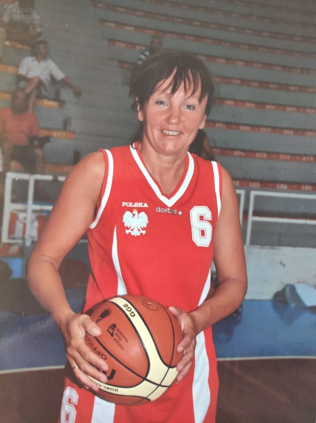 Kto napisał na ścianie "Kochana Marta Starowicz"?