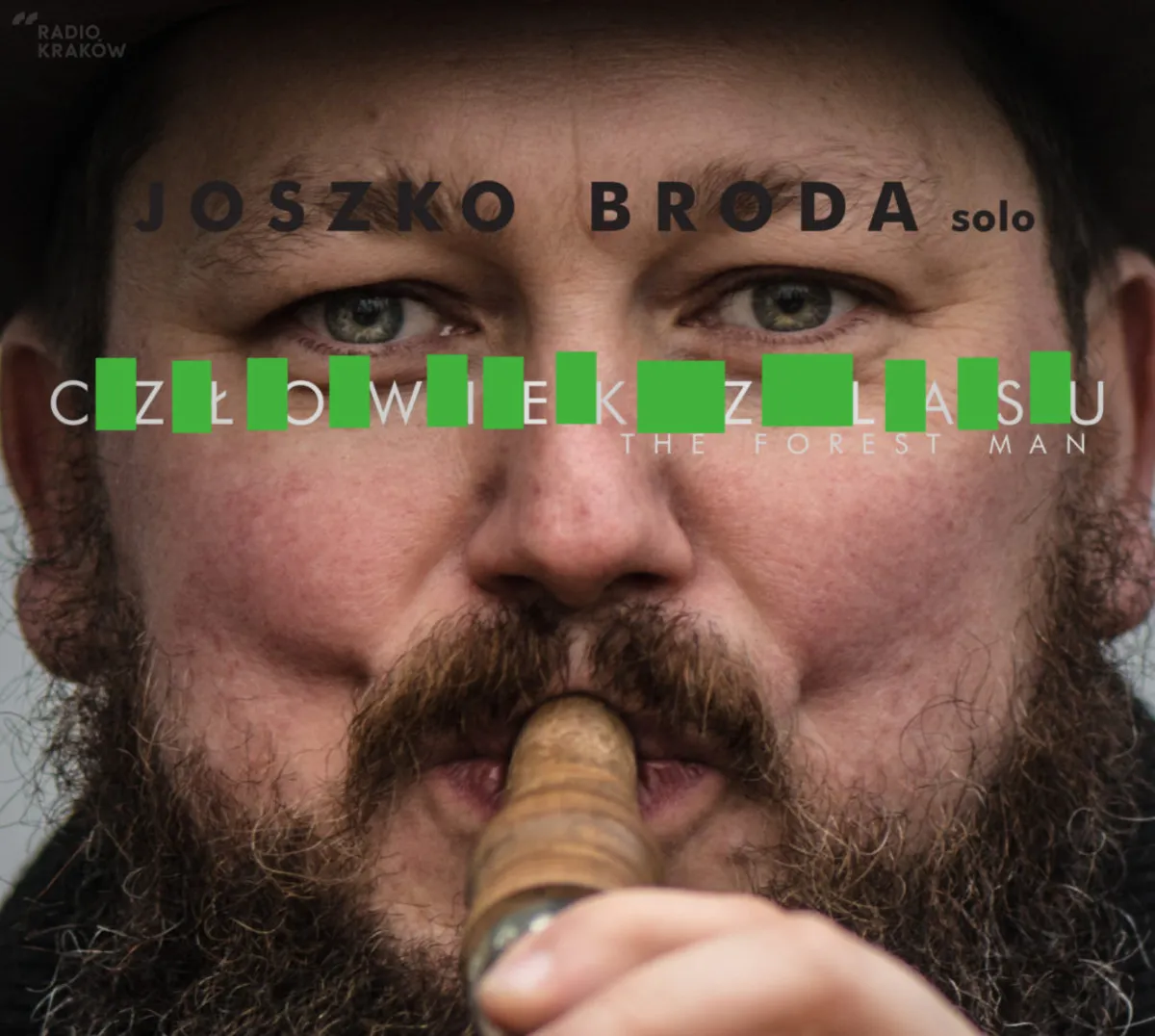 Liść nie różni się od fortepianu