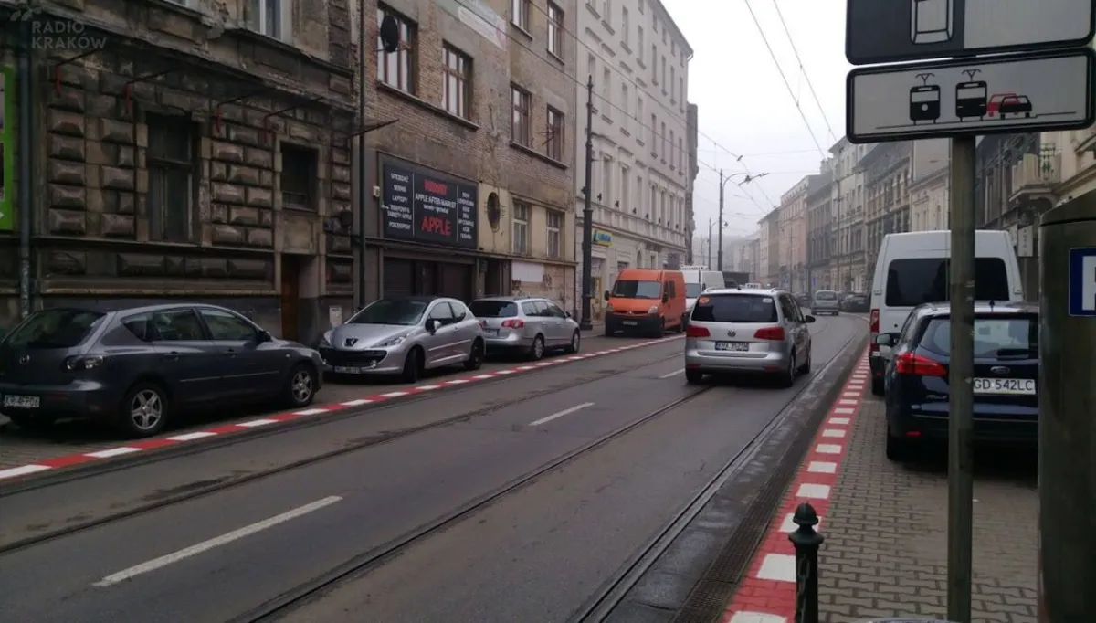 Na ulicy Długiej pojawiły się separatory