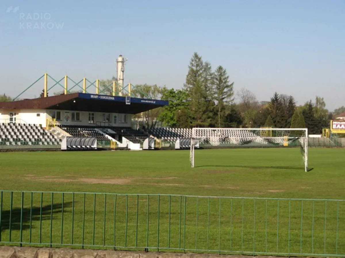 Koniec marzeń o szybkiej budowie stadionu Sandecji Nowy Sącz