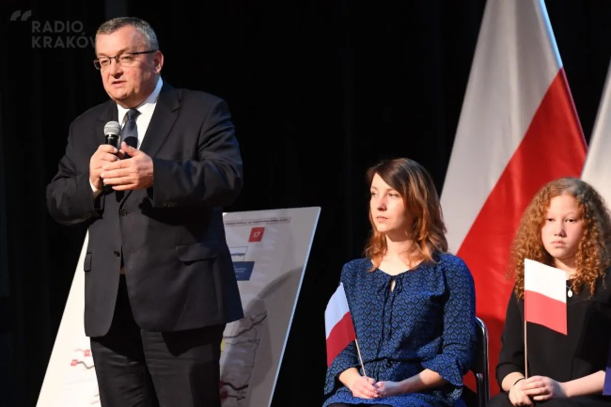 Andrzej Adamczyk: chcemy zapewnić uczciwą konkurencję na rynku taksówkarskim