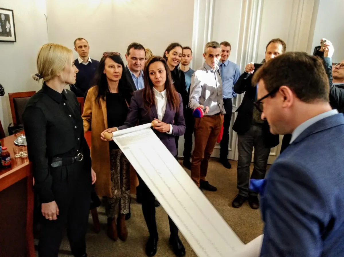 Wicemarszałek Małopolski otrzymał petycję ws. skuteczniejszej walki ze smogiem