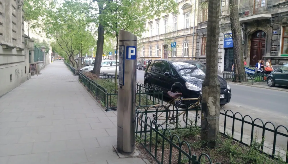 Zakończyły się konsultacje ws. zmian w krakowskiej strefie płatnego parkowania