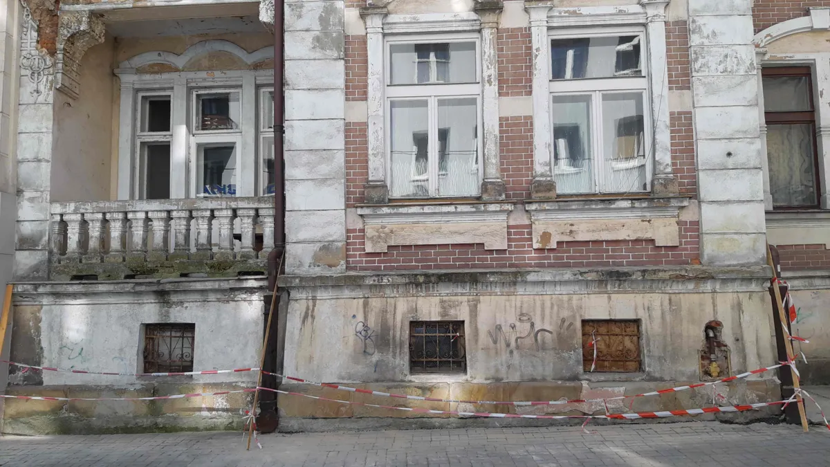 Tarnowska "kamienica Szczepanika" czeka na remont