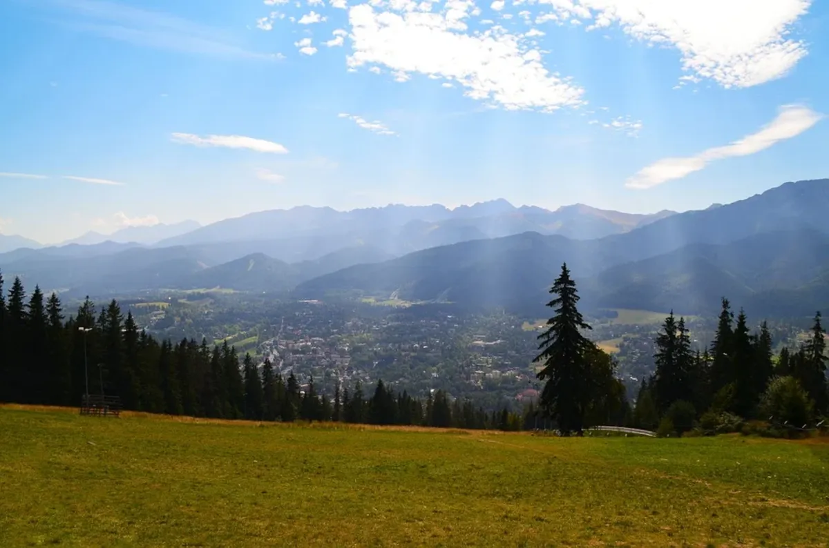 Zakopane/ Mniej rezerwacji weekendowych