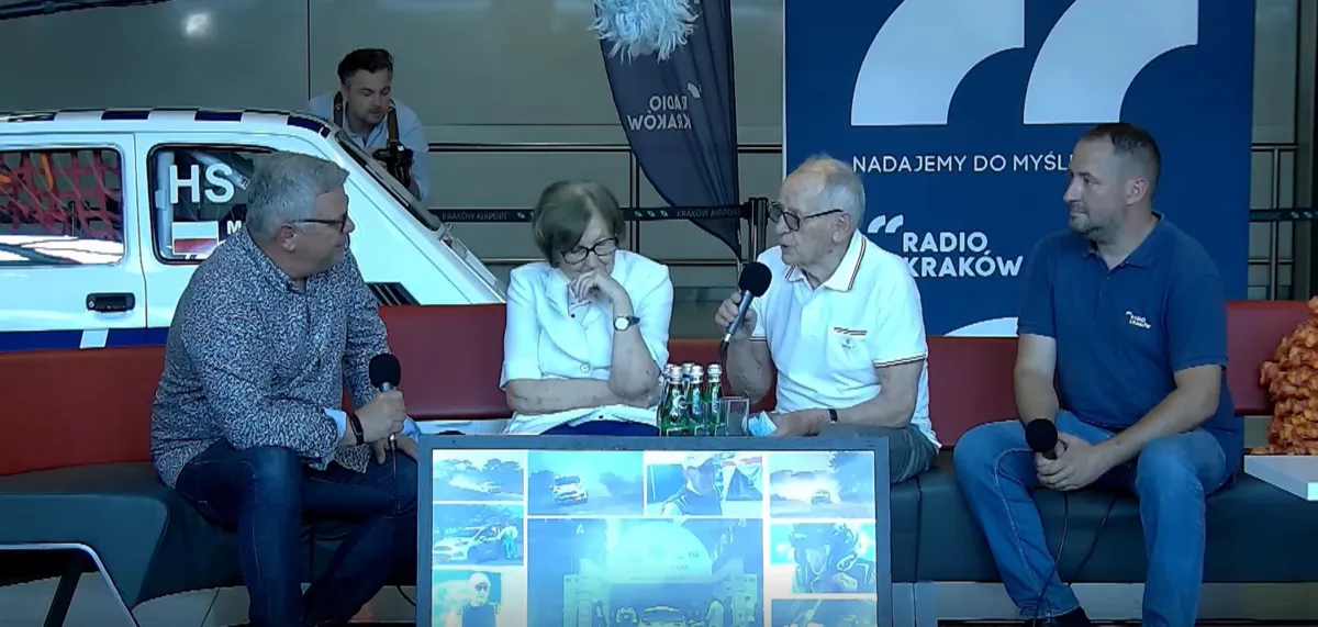 Film z przywitania Sobiesława Zasady po powrocie z Rajdu Safari