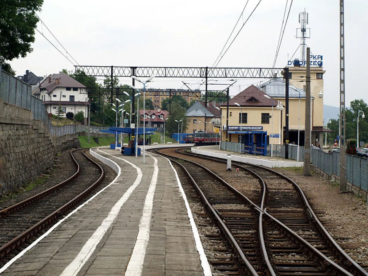 Koleje Małopolskie uruchomiły wakacyjne pociągi z Jasła do Krynicy-Zdroju