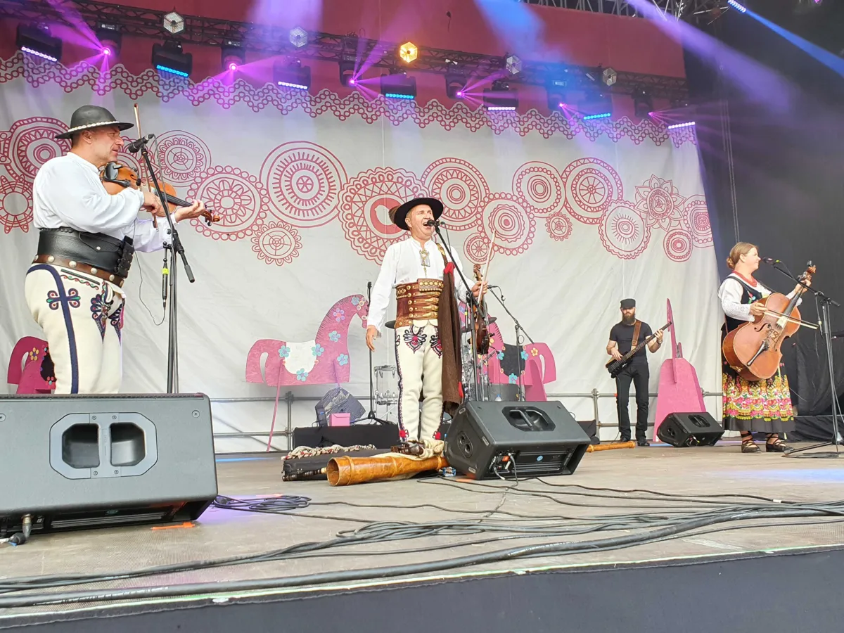 Małopolskie Spotkana z Folklorem w Myślenicach rozkręciły się na dobre